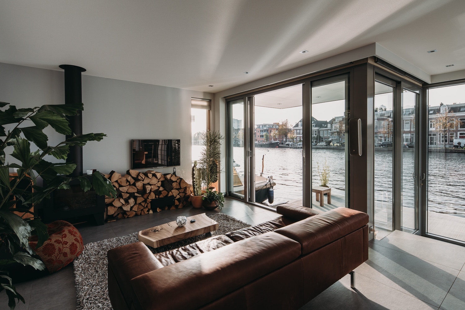 Дом от VanOmmeren