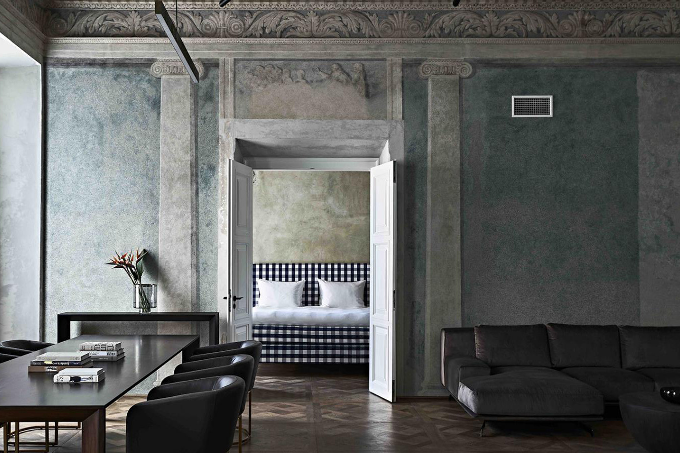 Отель в роскошном особняке