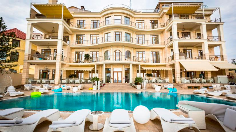 Готель Panorama De Luxe - комплекс будівельних робіт під ключ, виробництво меблів.